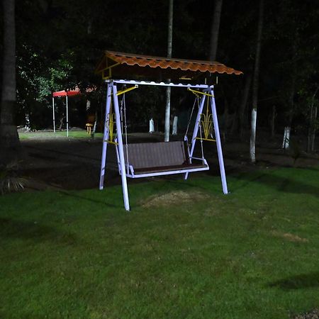 Amee'S Retreat Hotel Diveagar Bagian luar foto
