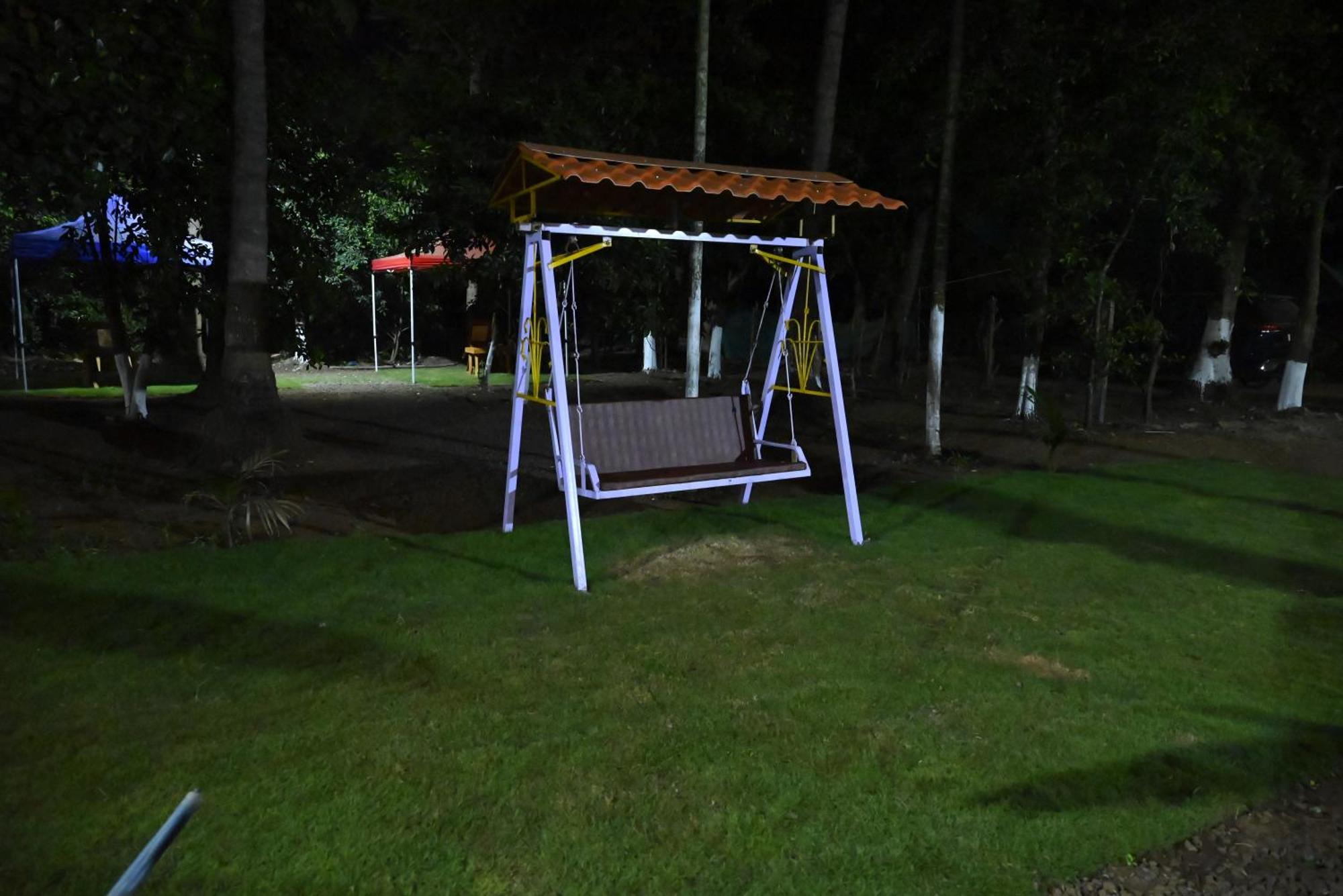 Amee'S Retreat Hotel Diveagar Bagian luar foto