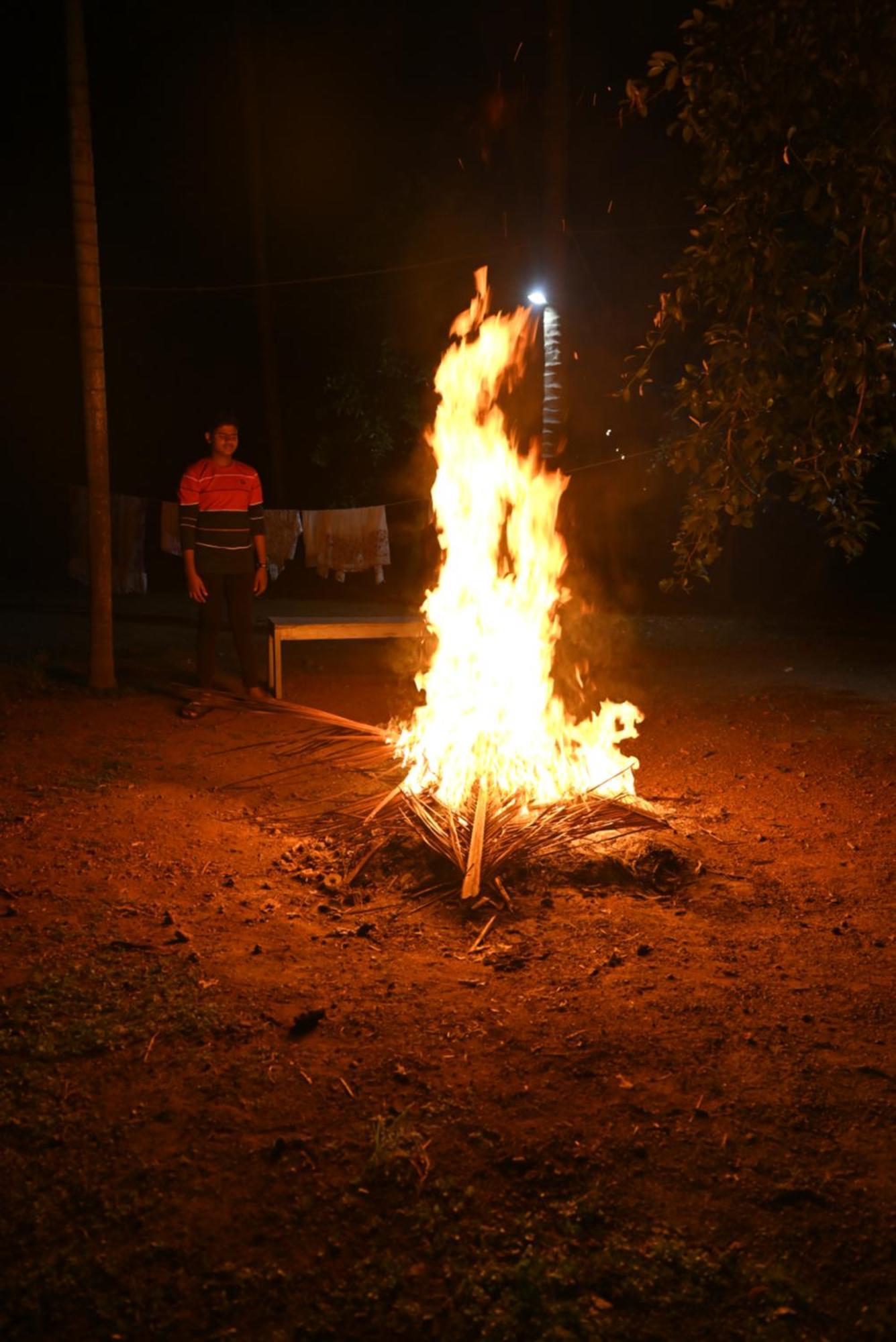 Amee'S Retreat Hotel Diveagar Bagian luar foto