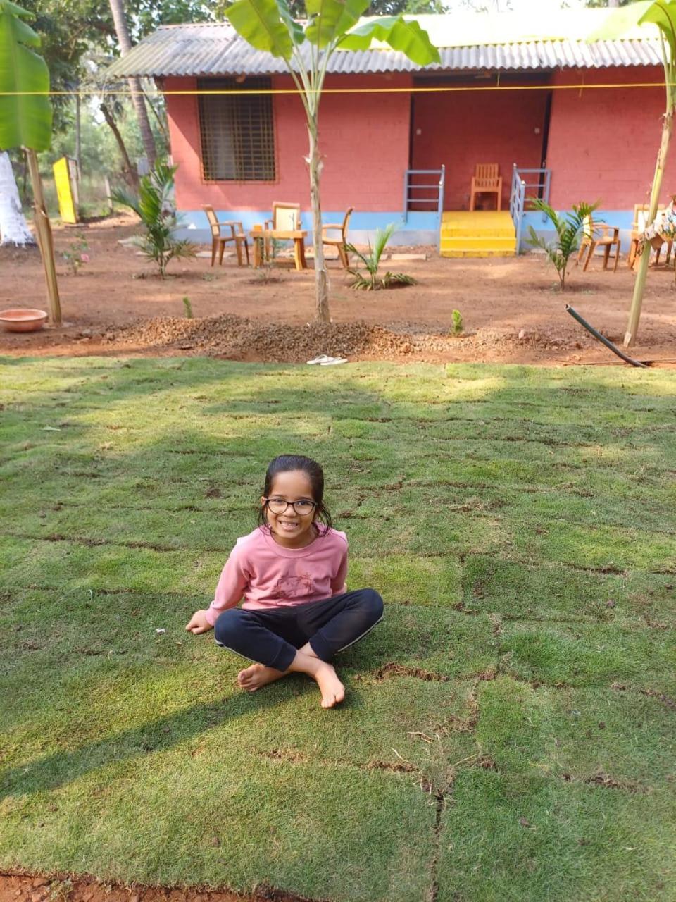 Amee'S Retreat Hotel Diveagar Bagian luar foto